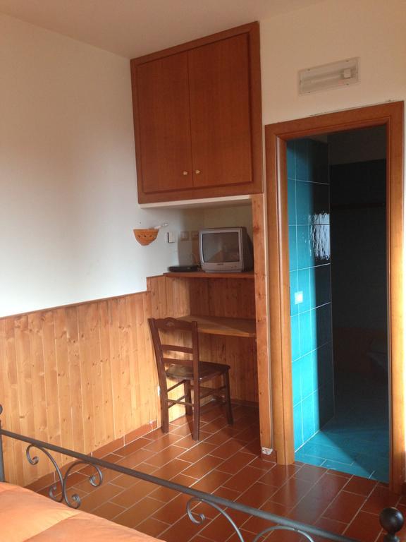 Agriturismo Gelso Castellana Sicula Bagian luar foto