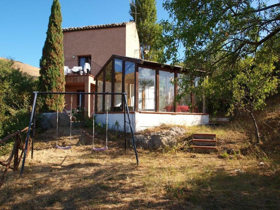 Agriturismo Gelso Castellana Sicula Bagian luar foto