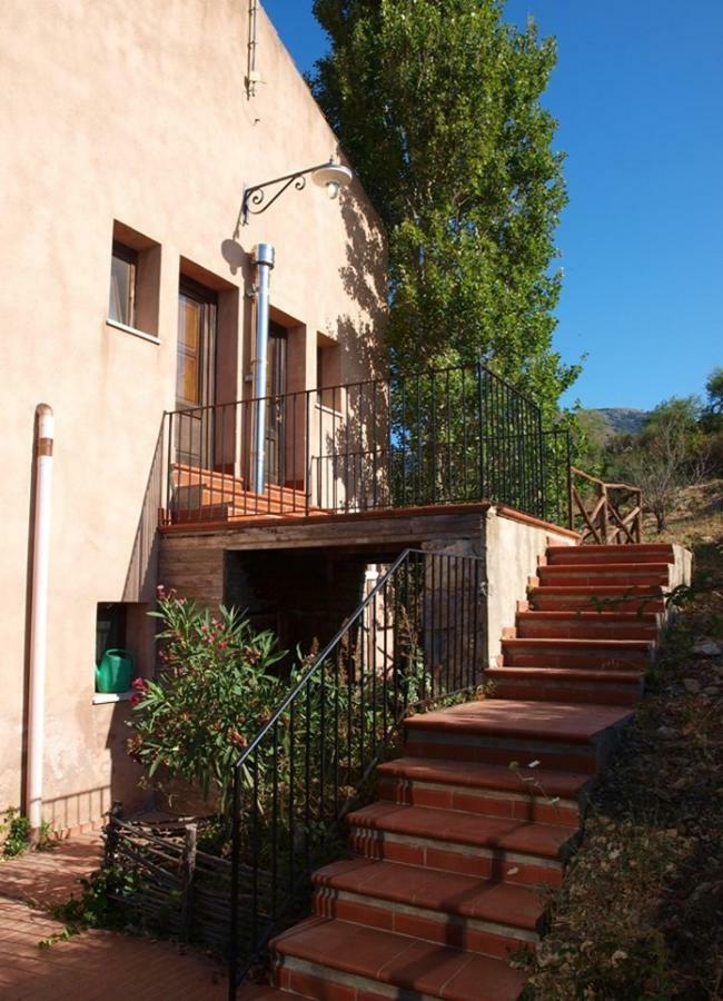 Agriturismo Gelso Castellana Sicula Bagian luar foto